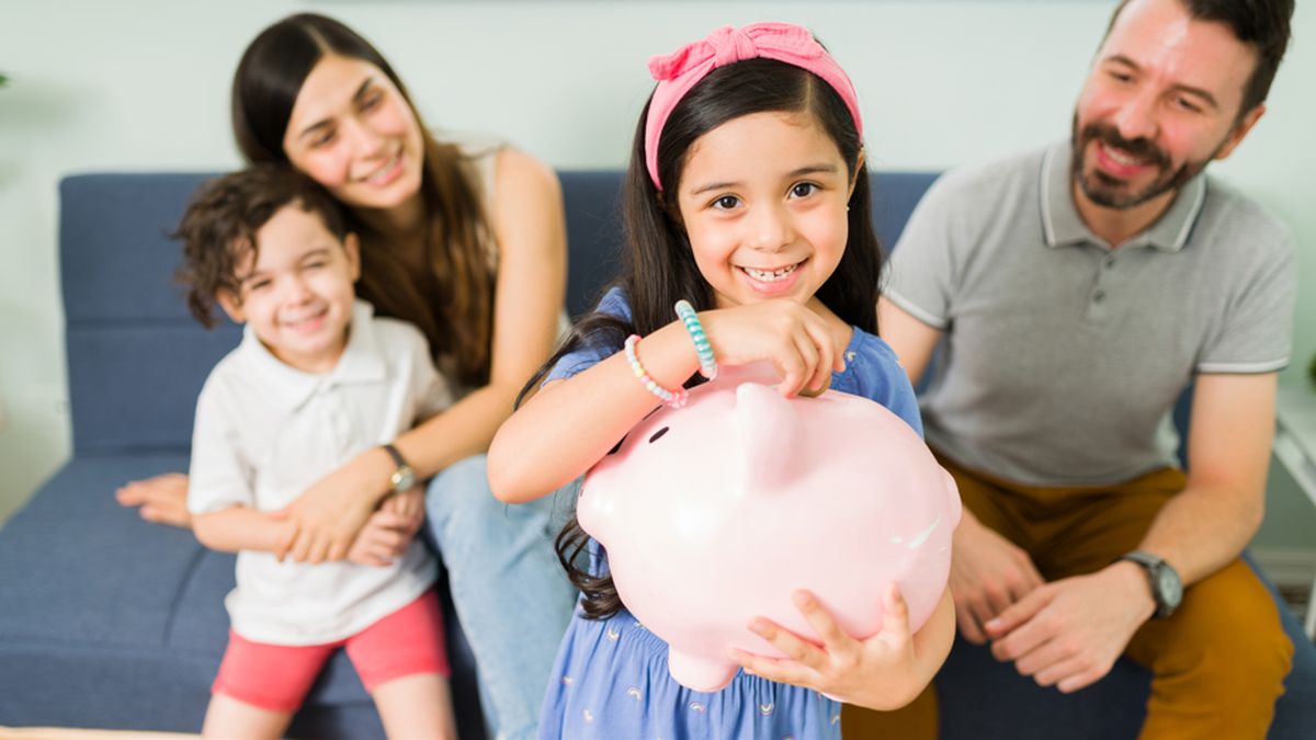 Comenzar con la educación financiera cuanto antes es primordial. Comenzar con la educación financiera cuanto antes es primordial.