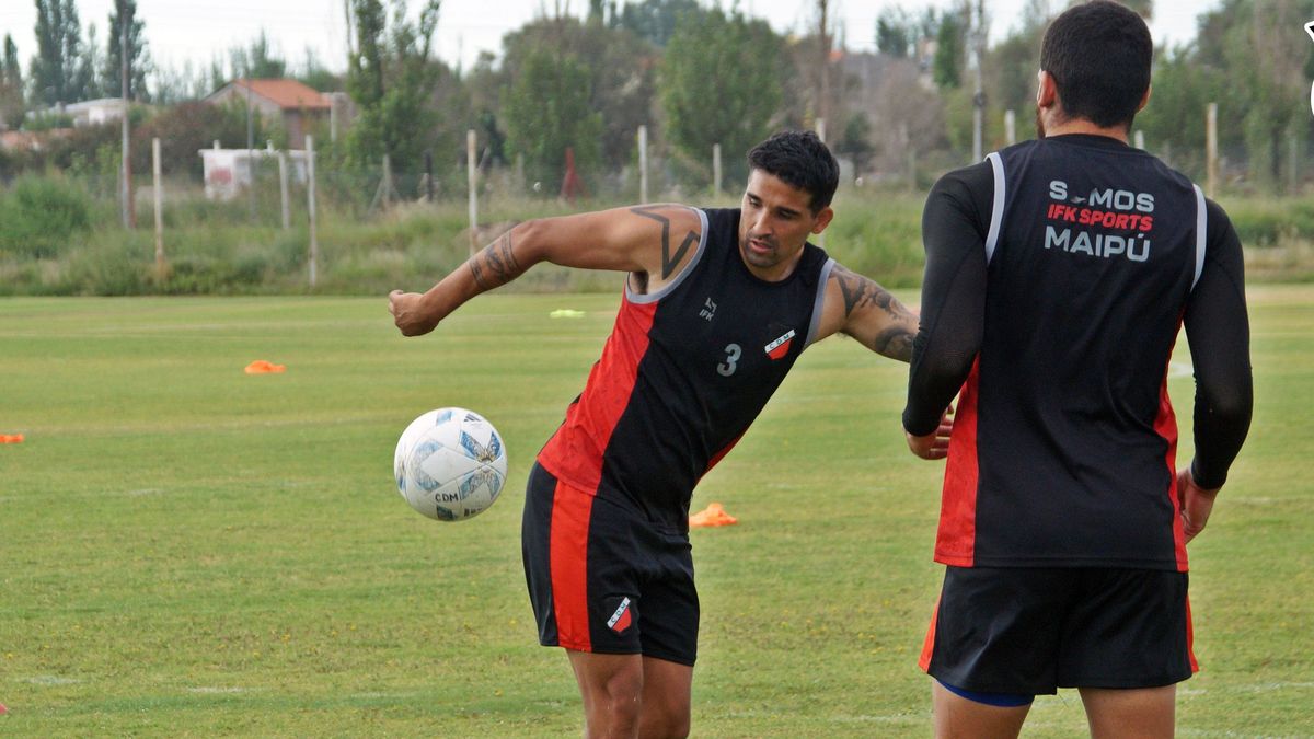 El defensor Alejandro Prieto es el capitán del Deportivo Maipú. El defensor Alejandro Prieto es el capitán del Deportivo Maipú.