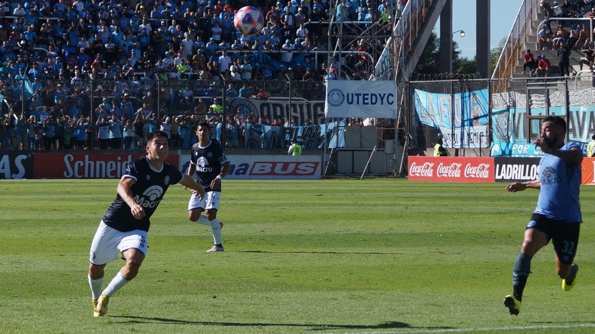 Franco Romero tiene asistencia perfecta en la Lepra, ha jugado los 17 partidos. Franco Romero tiene asistencia perfecta en la Lepra, ha jugado los 17 partidos.
