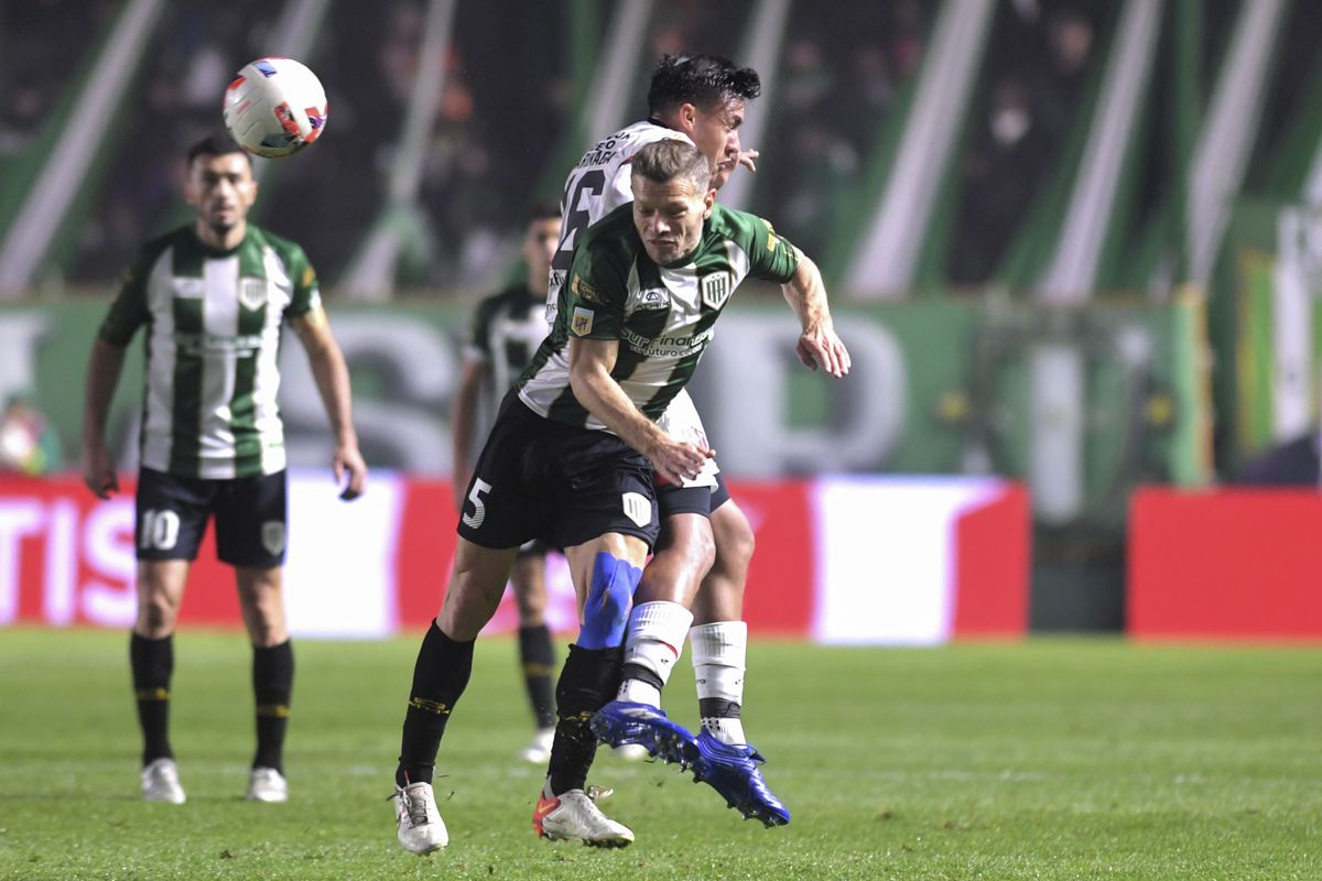 Banfield y Patronato igualaron y sumaron un punto que sirve en los promedios de la Liga Profesional