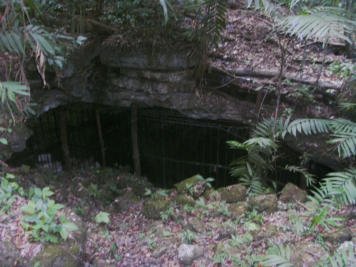 Esta cueva guarda aún muchos secretos.