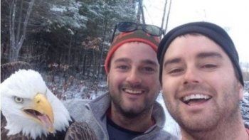 El rescate que fue la mejor selfie del año