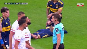 VIDEO: el brutal golpe a Merentiel por el que todo Boca pidió expulsión vs Barracas Central