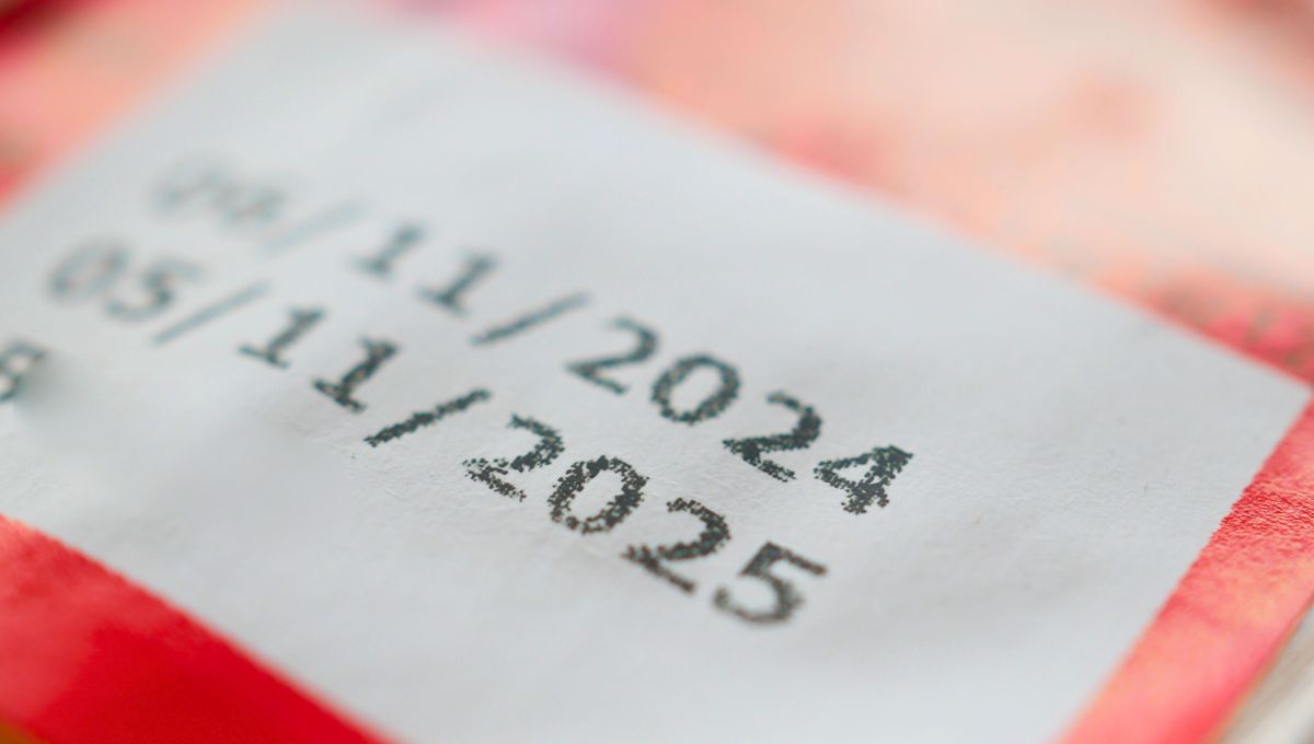 Es importante leer las fechas de caducidad pero, además, chequear el estado general del alimento. Es importante leer las fechas de caducidad pero, además, chequear el estado general del alimento. 