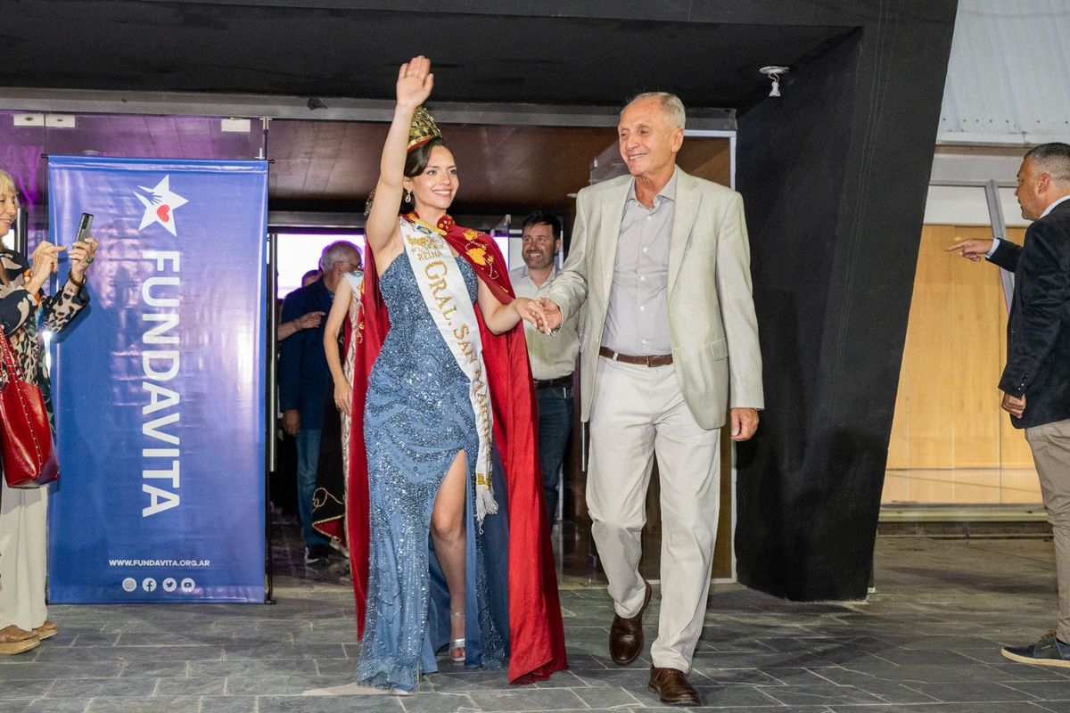 San Martín recibió a más de 400 invitados en el VI Brindis Solidario