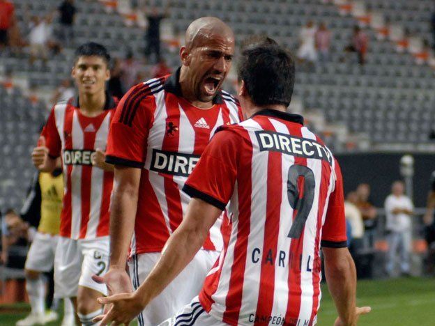Estudiantes, con el regreso de Verón, buscará la punta del torneo