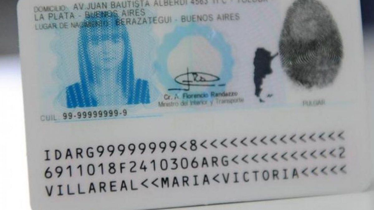 Otro aumento: a partir de agosto será más caro renovar el DNI y el pasaporte