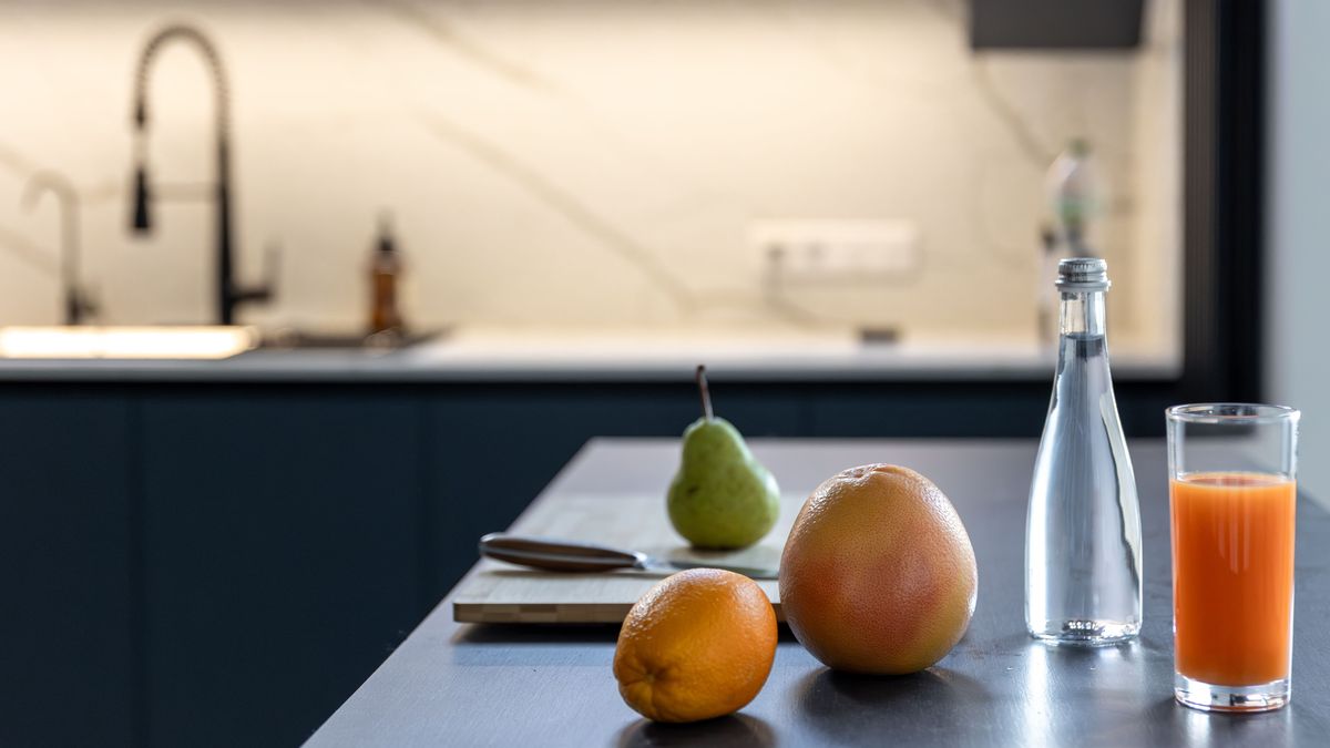 Los tonos de inspiración natural como el azul o el verde son también muy requeridos en la cocina. Los tonos de inspiración natural como el azul o el verde son también muy requeridos en la cocina.