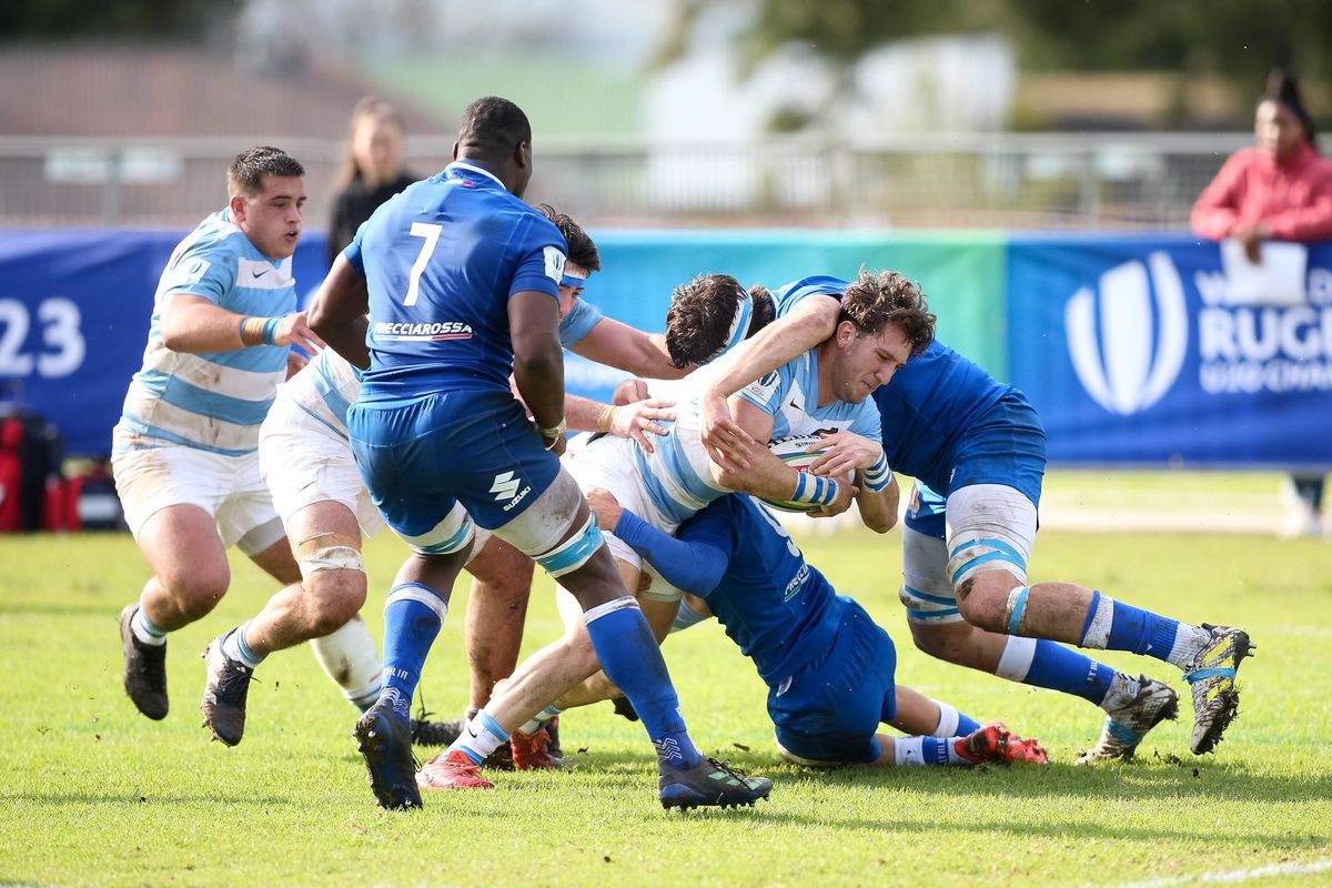 El mendocino Ernesto Giúdice en pleno ataque de Los Pumitas El mendocino Ernesto Giúdice en pleno ataque de Los Pumitas