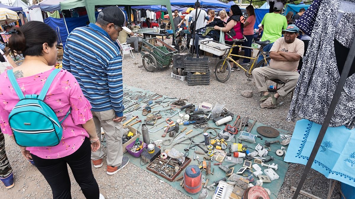 Quien sepa buscar en la feria podrá encontrar de todo. 