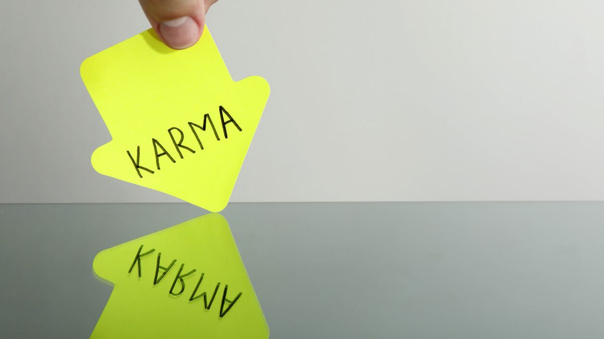 Muchas culturas y religiones creen en el karma. Muchas culturas y religiones creen en el karma.