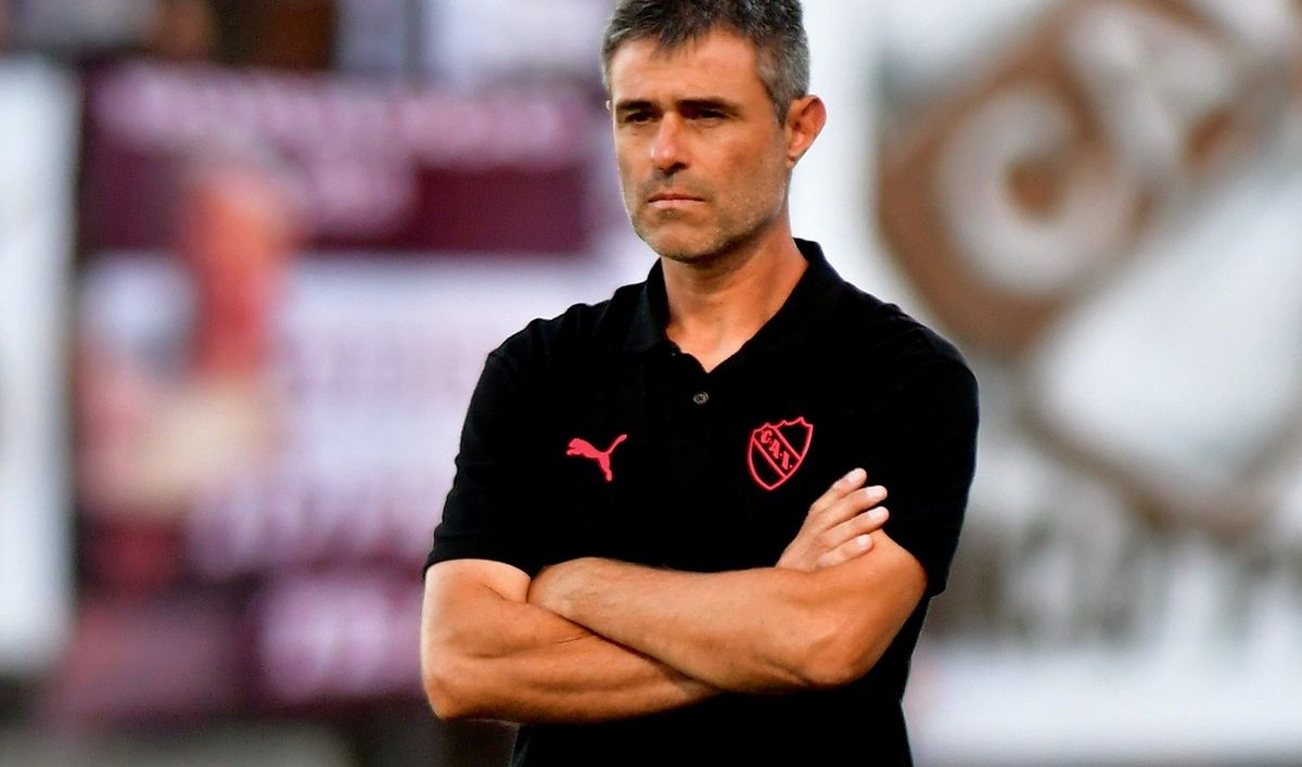 El entrenador habló post derrota del Rojo.