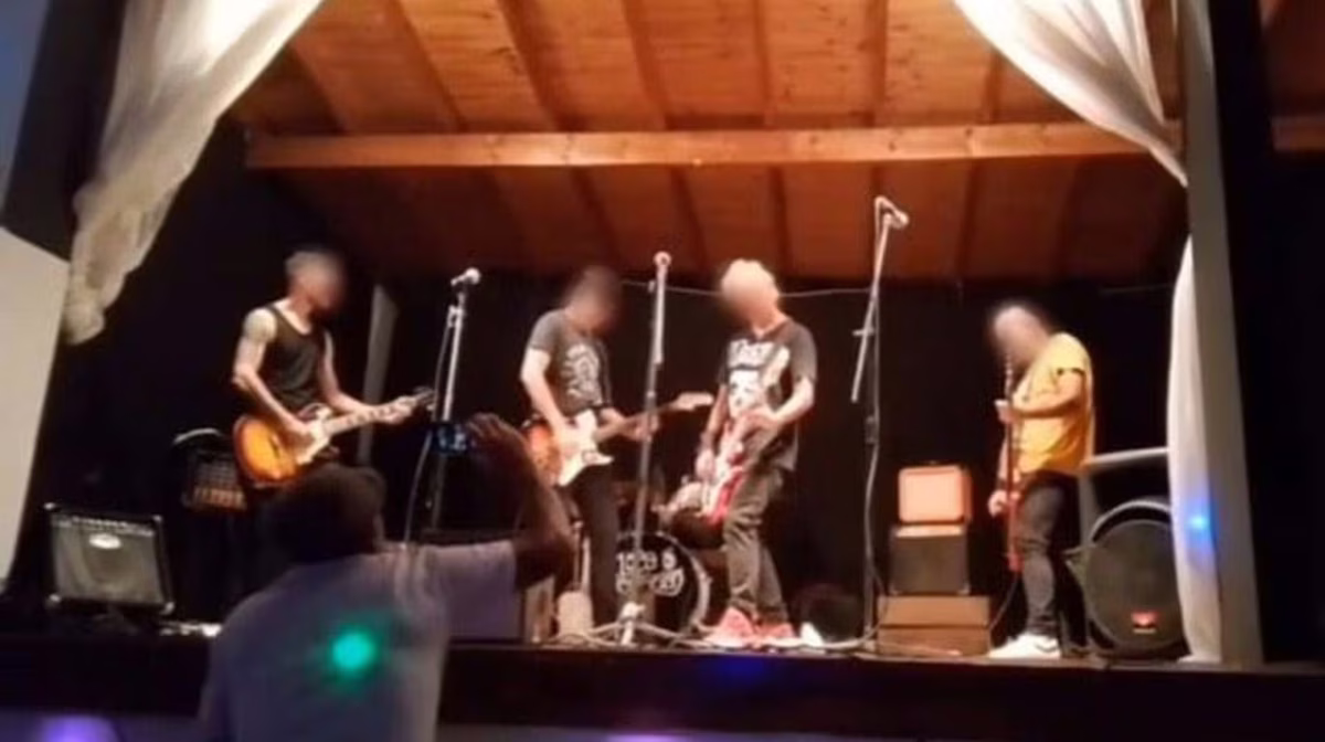 Sorpresiva muerte. Un joven músico se descompensó en un recital y falleció. Sorpresiva muerte. Un joven músico se descompensó en un recital y falleció. 