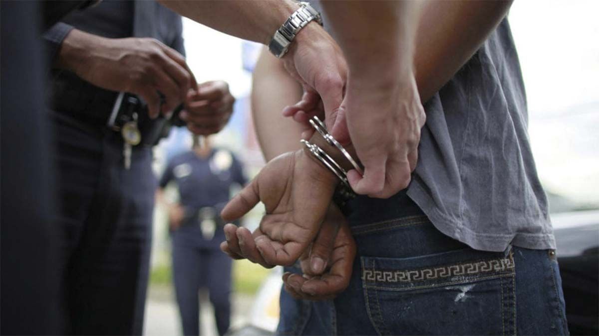 El sujeto detenido tiene 24 años.