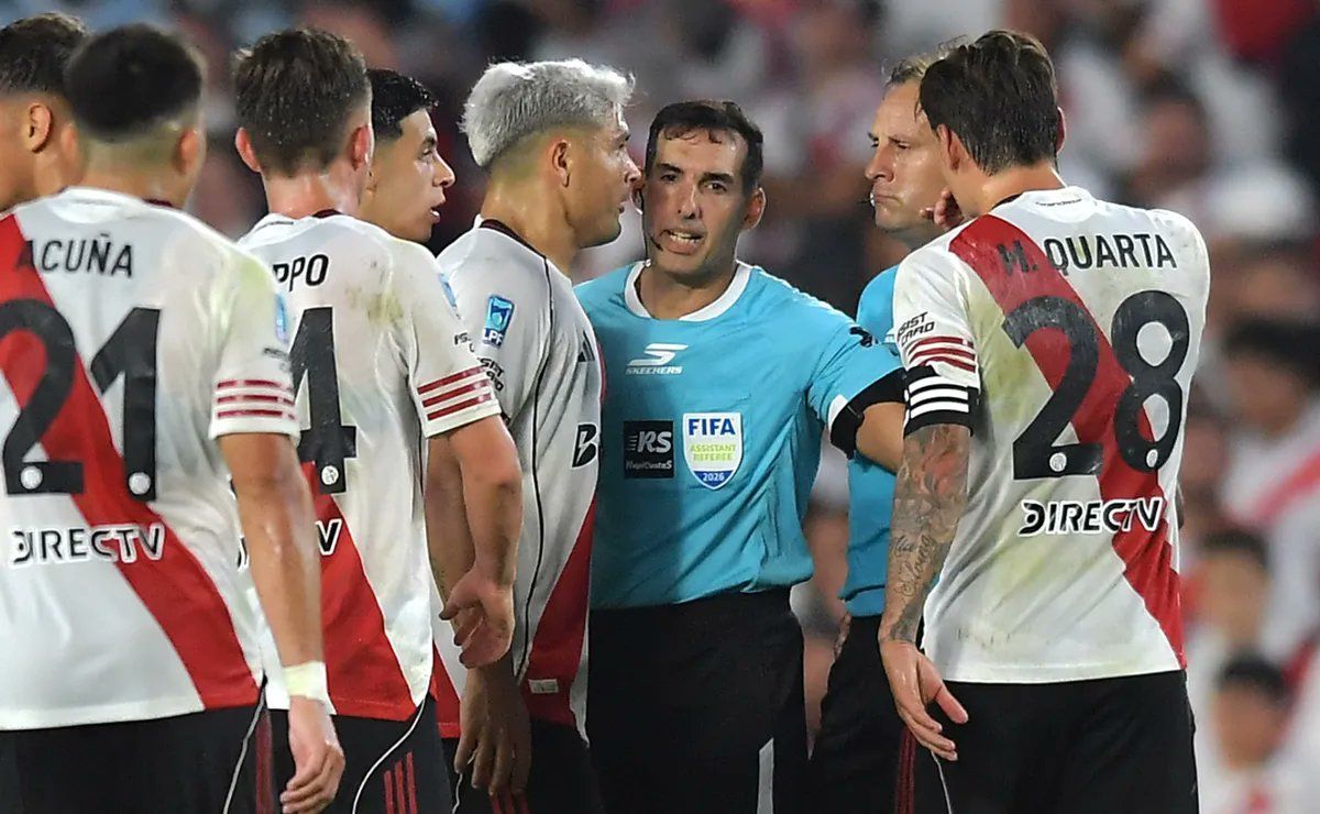 Dar&iacute;o Herrera no consider&oacute; que el contacto fuese sancionable.&nbsp;