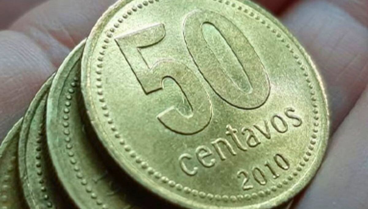 No tires las monedas de 50 centavos, pueden valer como un tesoro y pocos la tienen No tires las monedas de 50 centavos, pueden valer como un tesoro y pocos la tienen