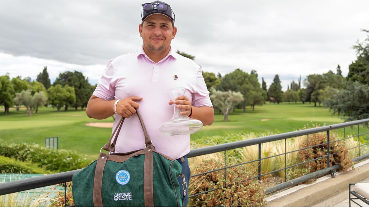 Mateo Pulcini, de R&iacute;o Cuarto, fue el mejor aficionado del Abierto del Oeste 2025 de golf.