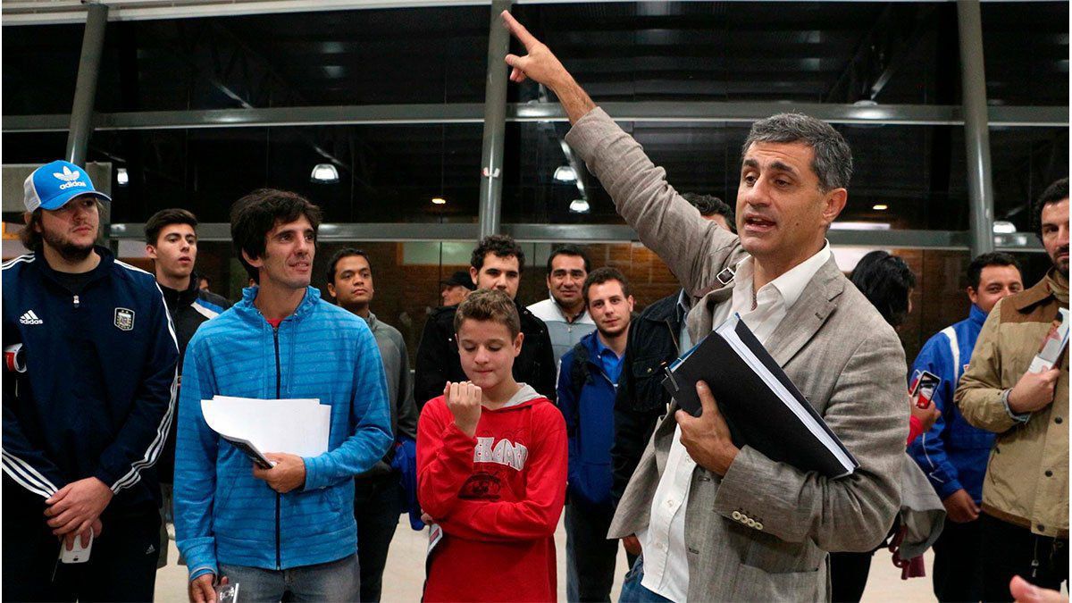 José Mansur es cuestionado por algunos hinchas del Tomba.