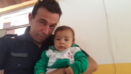 Habló el policía que le salvó la vida a una bebé en Villa Urquiza