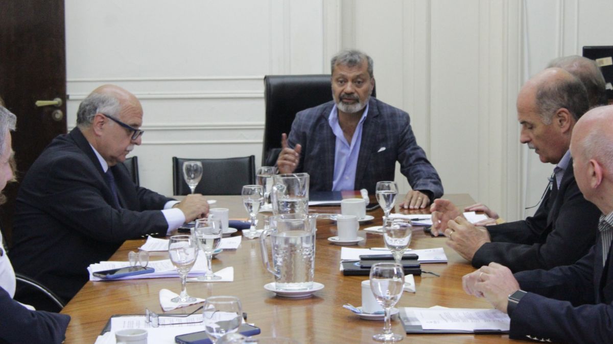 El mendocino Oscar Sagás es el titular de IOSFA.