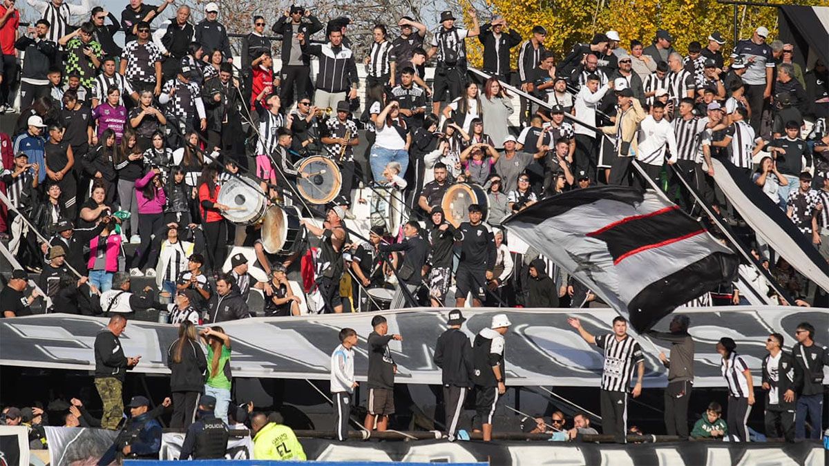 Los hinchas de Gimnasia y Esgrima podrán obtener sus entradas para la final ante Deportivo Madryn a partir de este miércoles.