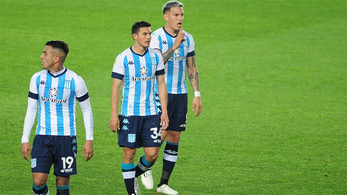 Racing empató, pero alcanzó al Rojo en la punta