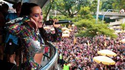 Lali Espósito deslumbró a más de un millón de personas en el Carnaval