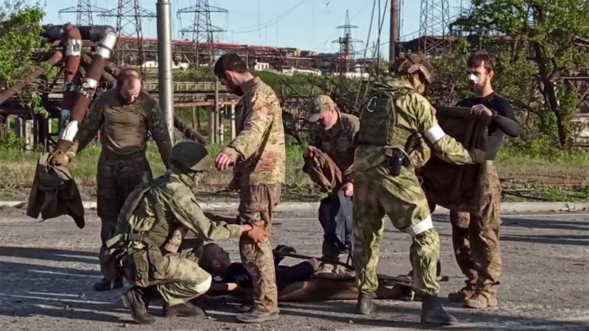  Guerra Rusia - Ucrania: muchos soldados liberados tienen heridas graves.