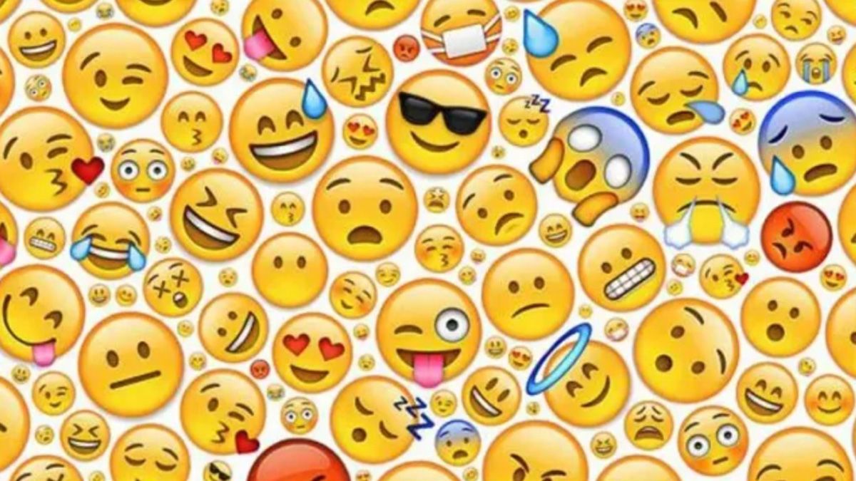 Los emojis son usados día a día por millones de personas. Los emojis son usados día a día por millones de personas.