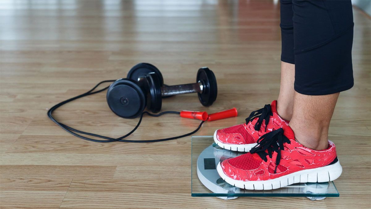 Acompañar la dieta para adelgazar con ejercicio físico, es muy recomendable según los especialistas. Foto: gentileza MedlinePlus. Acompañar la dieta para adelgazar con ejercicio físico, es muy recomendable según los especialistas. Foto: gentileza MedlinePlus.