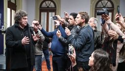 Periodistas acreditados durante una conferencia de prensa en Casa Rosada. Hoy no dejaron ingresar a la prensa.