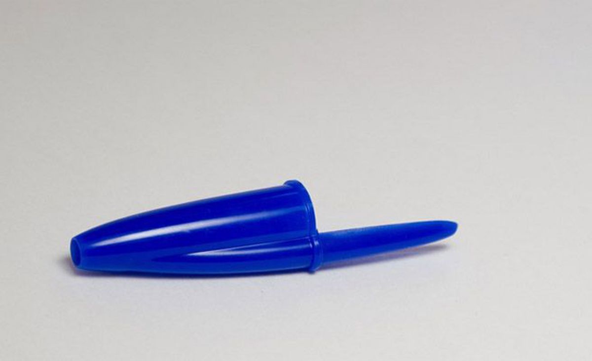 El capuchón o tapa de la lapicera tiene una utilidad especial. El capuchón o tapa de la lapicera tiene una utilidad especial.