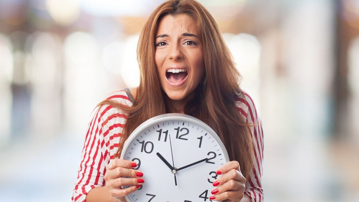 ¿Siempre llegás tarde? La neurociencia tiene una explicación.