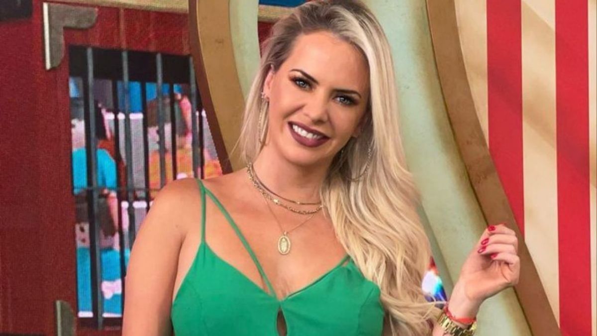 Alejandra Maglietti se puso su mini más diminuta y paralizó internet