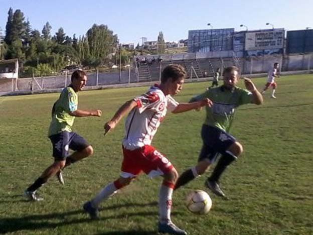 Liga Mendocina: Murialdo, el Tomba y la Lepra lideran sus zonas
