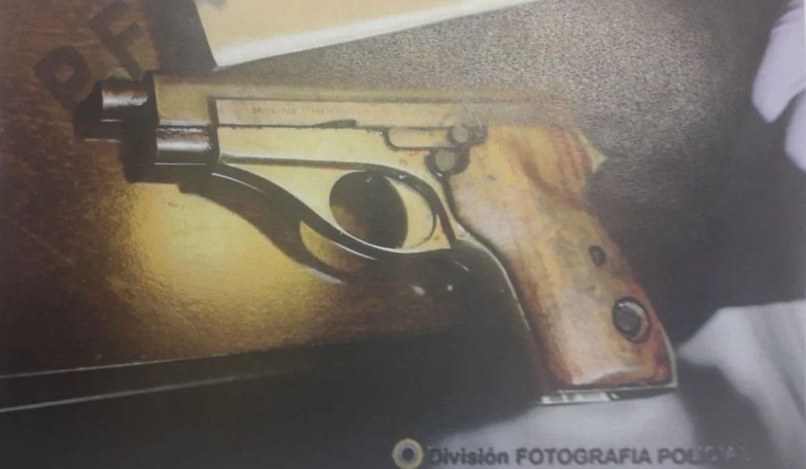 Muerte de Nisman: investigan espías 