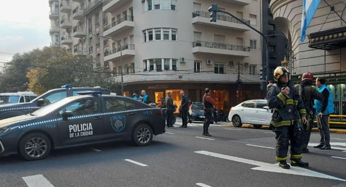 Pidió la habitación presidencial en un hotel, se la negaron y amenazó con detonar explosivos