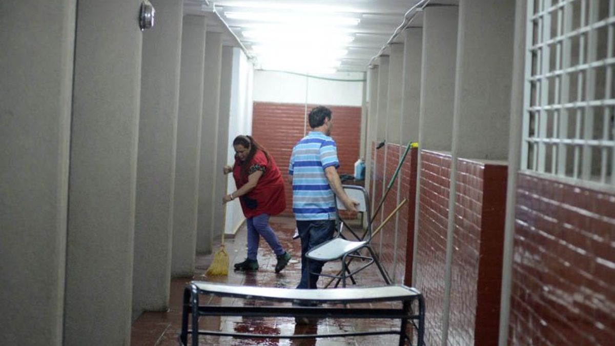 Los celadores que tengan un año de antigüedad y cumplan otros requisitos, podrán acceder a la titularización del cargo, según informaron desde la Dirección General de Escuelas (DGE).