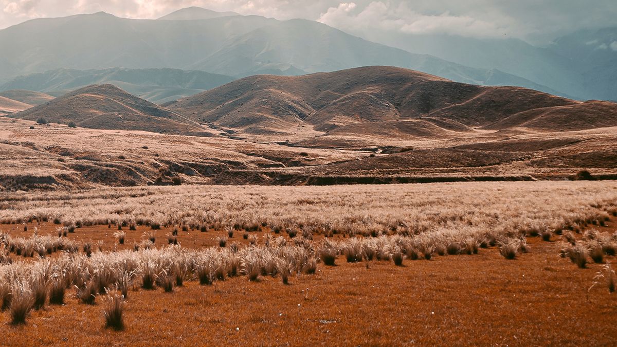Turismo en Tupungato: en las vacaciones se puede realizar senderismo para disfrutar los paisajes del departamento.
