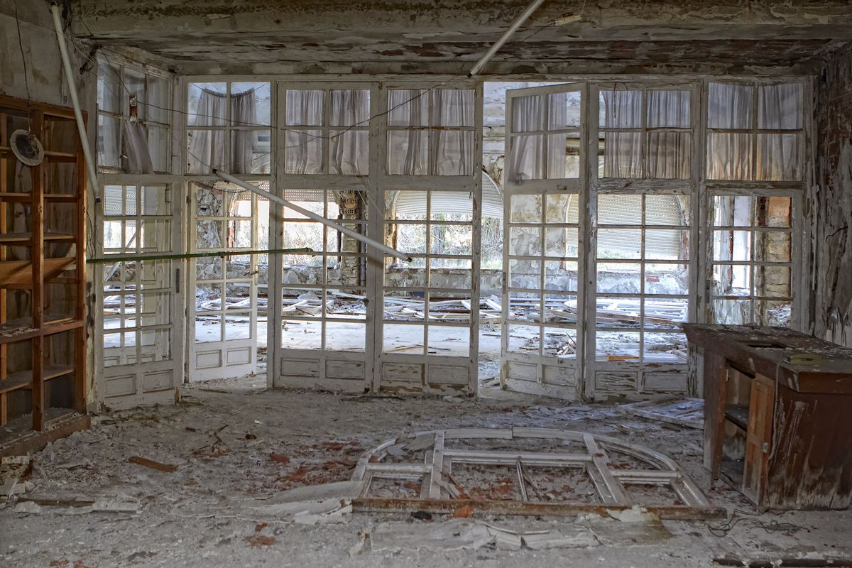 El sanatorio abandonado en España que te provocará pesadillas. El sanatorio abandonado en España que te provocará pesadillas.