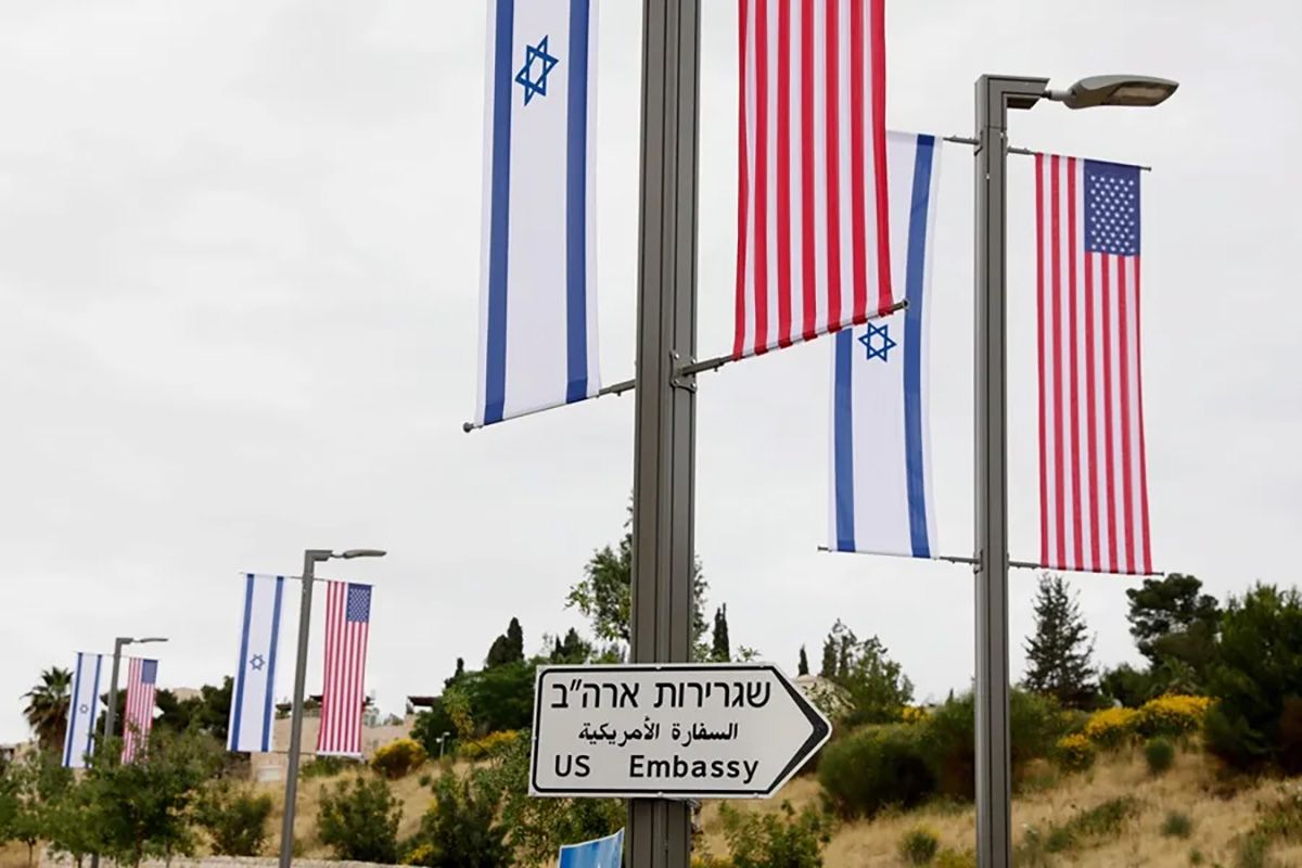 Un cartel indica la dirección de la embajada de Estados Unidos en Jerusalén (Archivo). Crédito: EFE/ Abir Sultan.