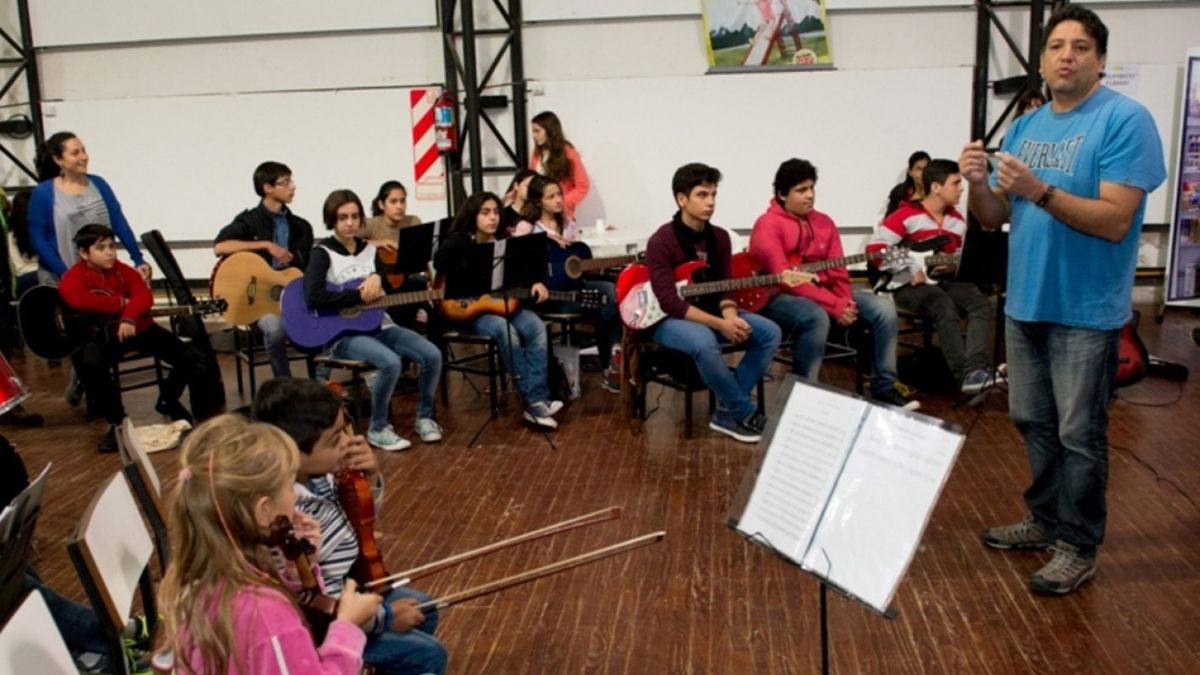 Mendoza cuenta con 29 Escuelas Artísticas Vocacionales.