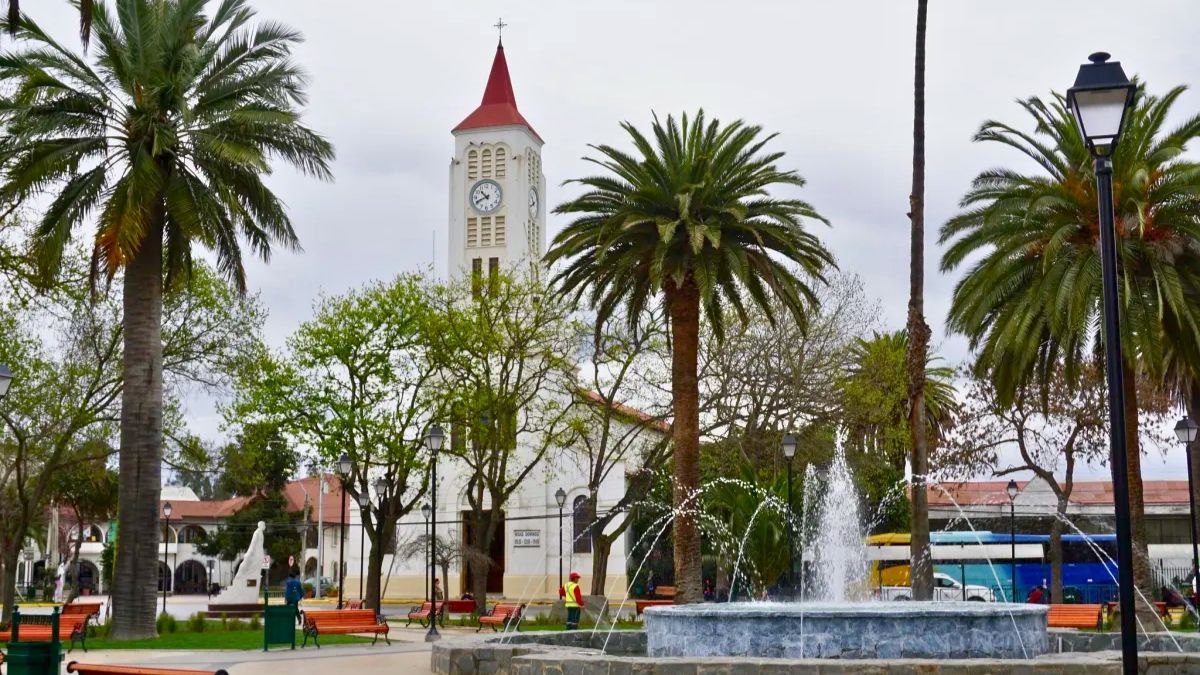 Este pueblo no tiene nada que envidiarle a Viña del Mar u otro lugares más conocidos.