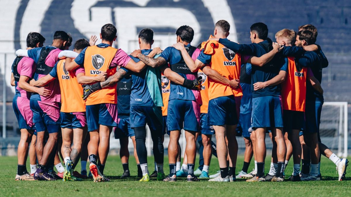 Independiente Rivadavia visitará a Lanús con el objetivo de seguir en la buena racha.
