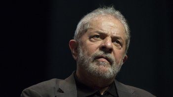Para la Fiscalía de Brasil, Lula participó en forma activa de la corrupción