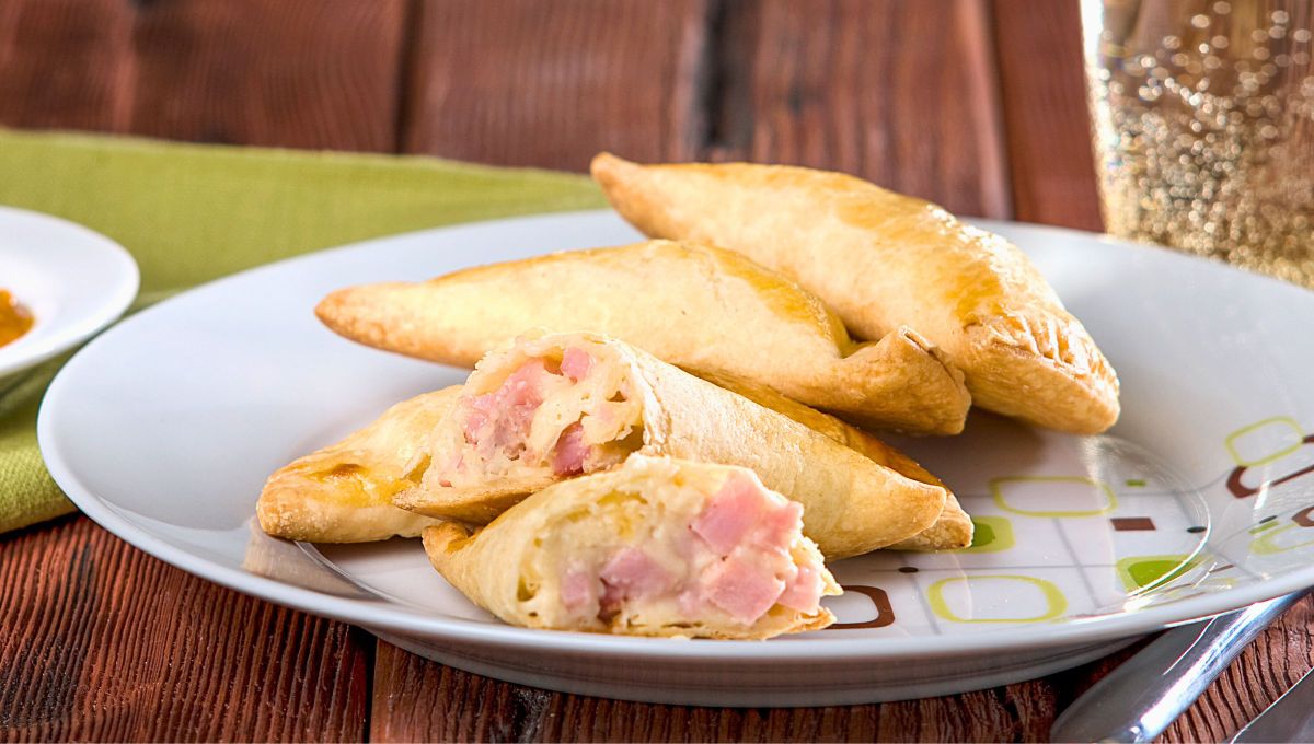 Las empanadas de jamón y queso ideales, hechas por una rotisería Las empanadas de jamón y queso ideales, hechas por una rotisería