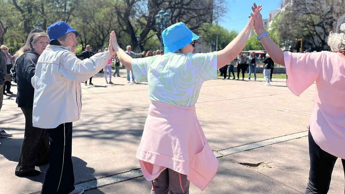 El Estado provincial ofrece asistencia a los adultos mayores que no tienen ingresos ni red de contención familiar.