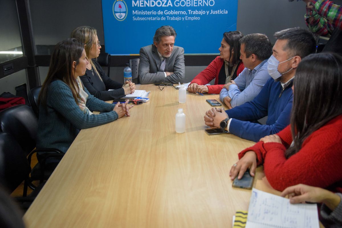 Este viernes volverán a verse las caras los paritarios del Gobierno y del SUTE.