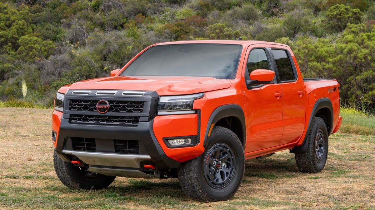 Nissan Frontier presenta un sistema de propulsión estándar que la hace más moderna y potente Nissan Frontier presenta un sistema de propulsión estándar que la hace más moderna y potente