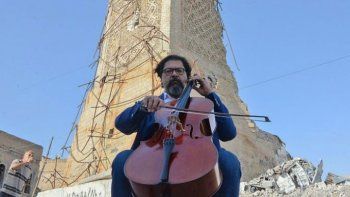 La música como símbolo de paz entre las ruinas de Mosul